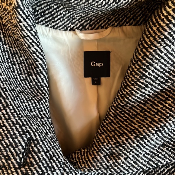 Women’s Tweed Gap Jacket, Size 2 - Picture 3 of 5